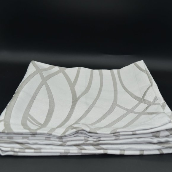 Waterford Napkins set and Placemats - Picture 3 of 7